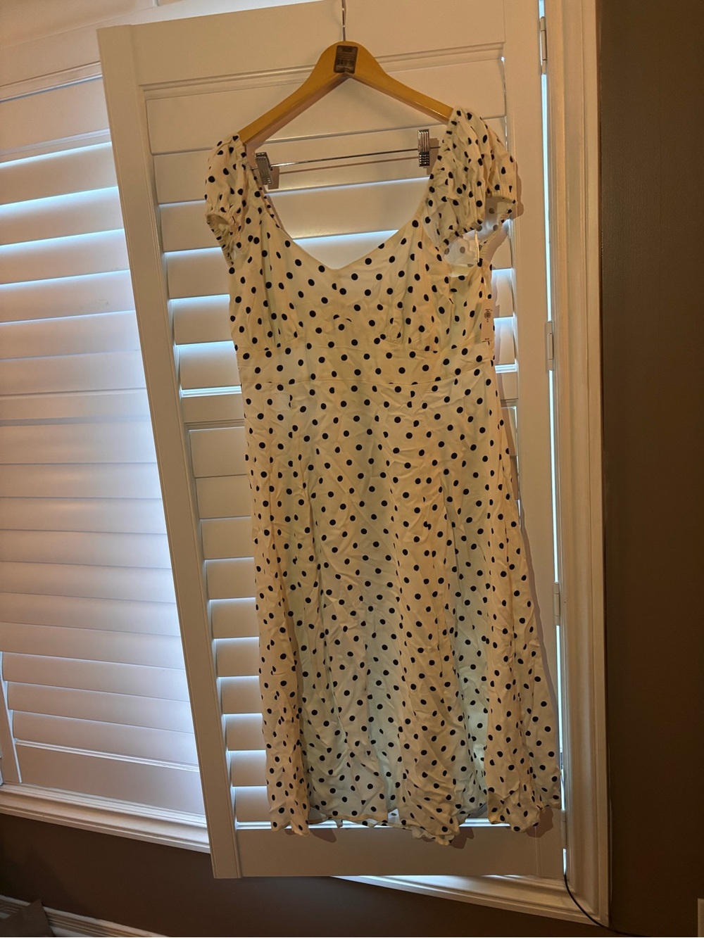 Old Navy White Dress with Black Polka Dots